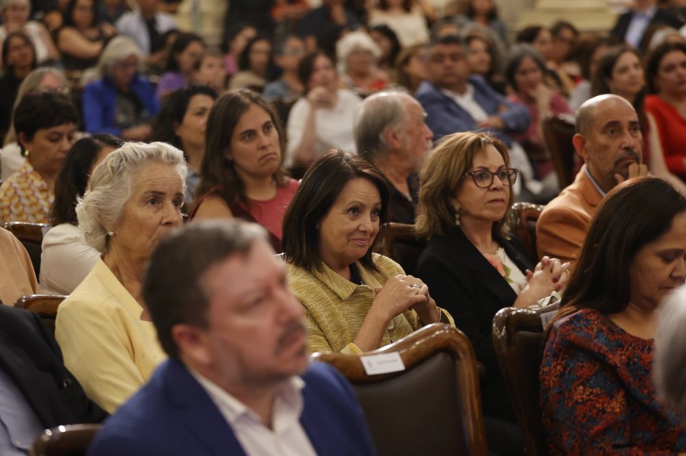 En la U. de Chile  se ha desarrollado una labor sistemática de prevención, a partir de la cual -a la fecha- han participado 4.821 personas en actividades de difusión, 1.473 en actividades de capacitación y en cursos de inducción para nuevos funcionarios/as".